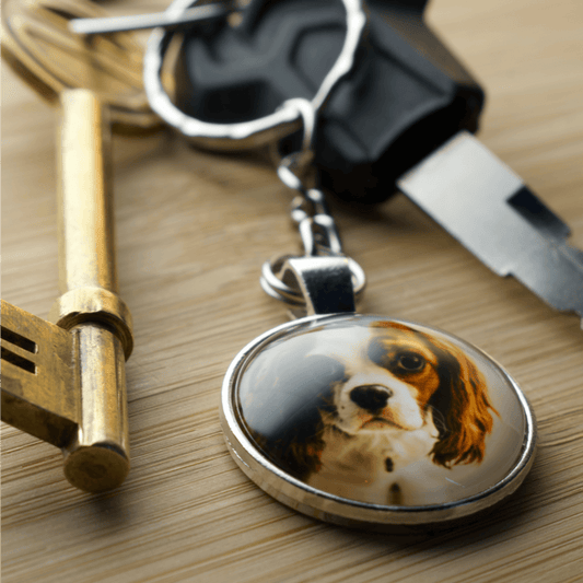 How To Choose A Photo For Your Photo Pendant: Your Ultimate Guide