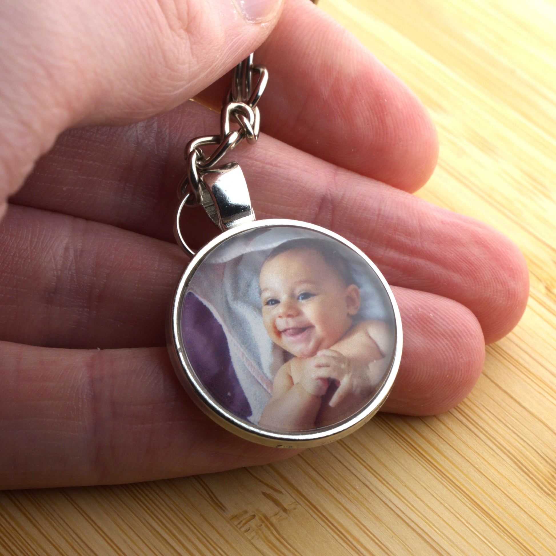 Your Pendants photo keyring baby handheld